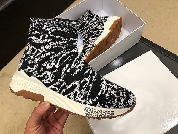 

socks shoes new 2019 thick bottom elastic cloth high-grade shoes high-end brand men's shoes factory direct sales, Black