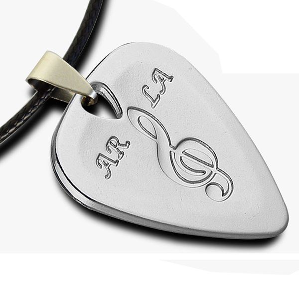 

bmdt-1pcs metal guitar pick 0.38mm thin durable silver color professional bass ukelele guitar picks