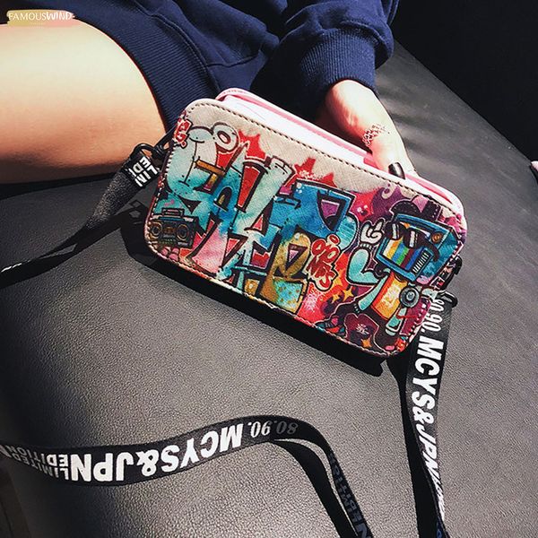 

fashion ladies lleather personality graffiti zipper shoulder bag hip hop college style messenger bag chest bags yj