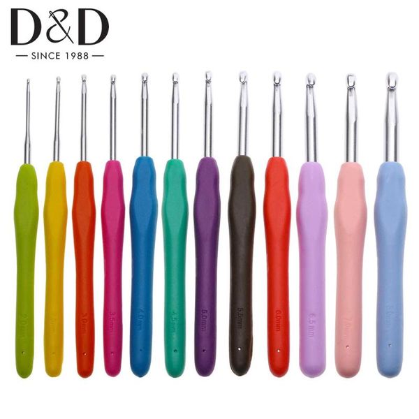 

12pcs crochet hooks set 2.0mm-8.0mm soft handle aluminum yarn knitting needles kit for women knit needles sewing tool, Black