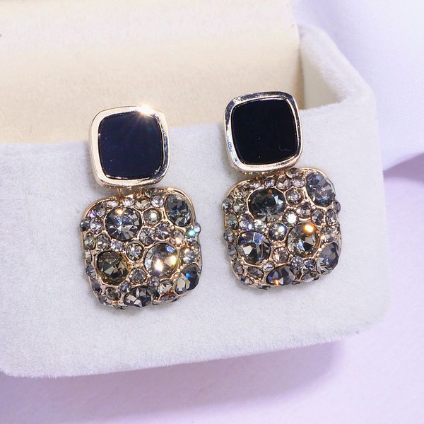 

2019 korean ol temperament shiny crystal earrings for women rhinestone geometry square earrings jewelry brincos for party gift, Silver