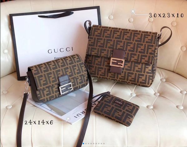 

2020 popular ladies classic handbag shoulder bag leather simple ladies messenger bag wallet three-piece backpack business bag