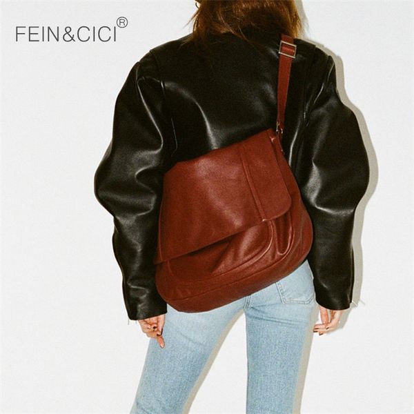 

black big shoulder bag women casual vintage retro wine red large big capacity crossbody satchel bag 2019 winter new business