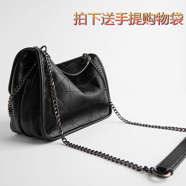 

new women bag black soft leather bag messenger large capacity chain simple shoulder
