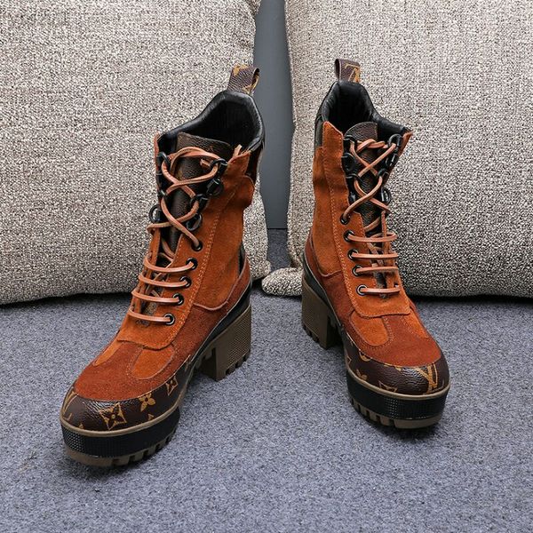 

2020 europe and america ankle boots luxurious lace-up retro womens thick bottom waterproof heel shoes genuine leather high-end martin, Black