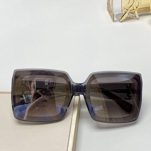 

slm71 солнцезащитные очки для женщин мода deisnger популярный полный кадр uv400 объектив летний стиль большая квадратная рамка высокое качес, White;black