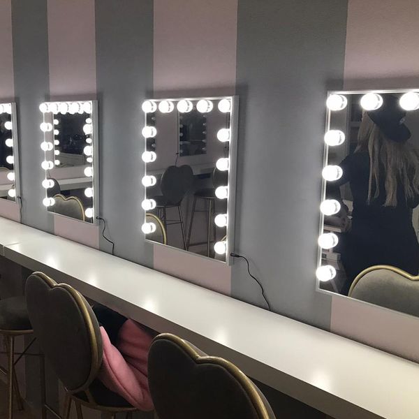 Decorative Wall Makeup Mirror Aluminum Standing Large Decorative Wall Makeup Mirror