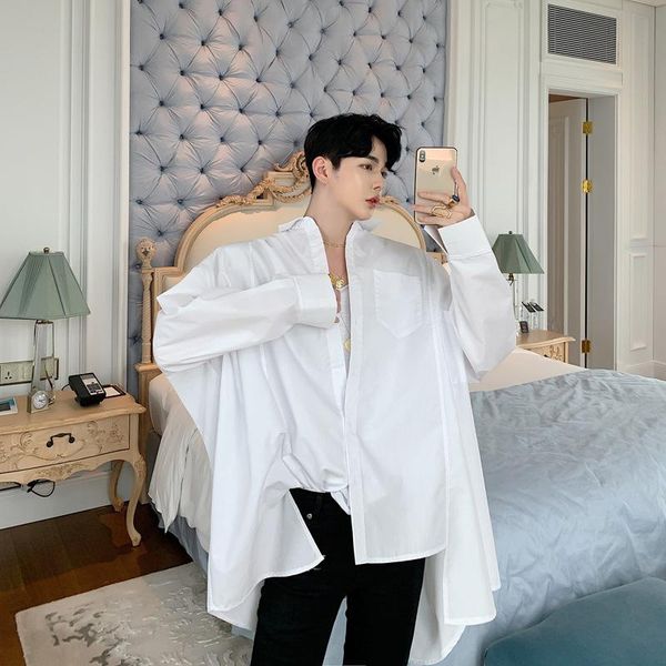 

2019 новое лето осень колледж стиль дышащий нерегулярные сращивания дизайн рубашки мужчины случайные свободные белые рубашки сценические кос, White;black