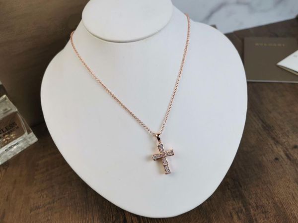 

fahmi good christmas special limited edition classic exquisite explosion cross diamond pendant serpentine high-end custom necklace, Silver