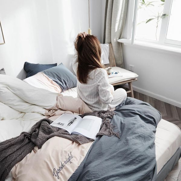 

s1905008 fashion nordic style bedclothes reactive printing fastener quilt cover sheet bedding set pillow case home textile king