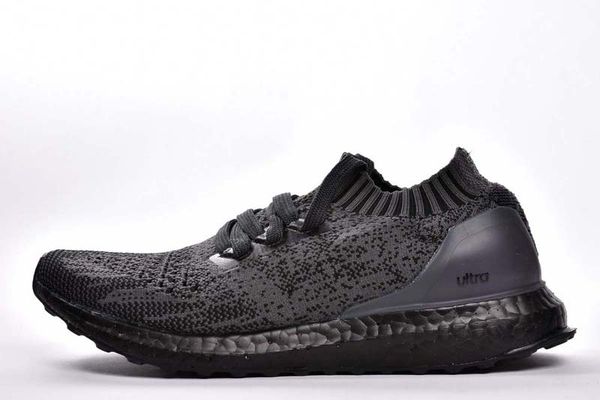 

box) a+++ ub socks shoes ultra uncaged triple black running shoes men women sports shoes ultra 4.0 sneaker