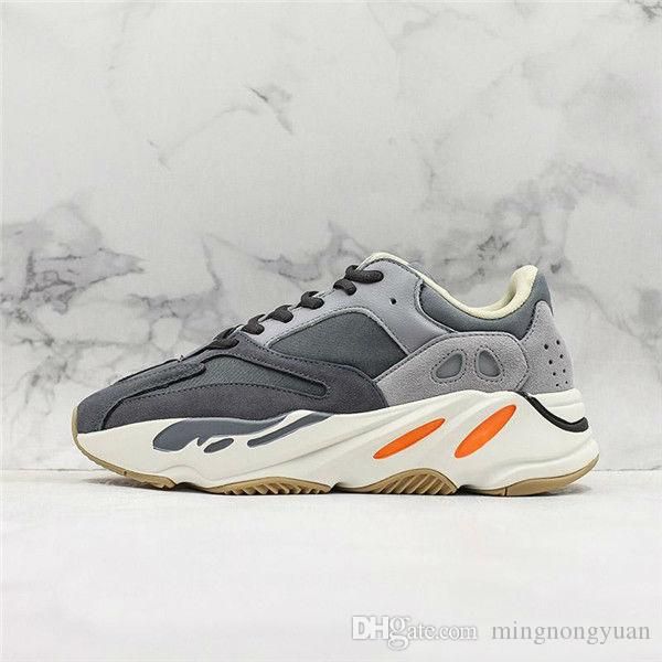 

2019 new wave runner 700 magnet mens women designer sneakers new 700 vanta utility black kanye west sport shoes