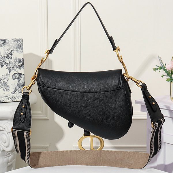 

designer luxury women handbags saddle bag classic luxury shoulder messenger paragraph rivet broadband saddle bag size25.5x20x6.5cm type3