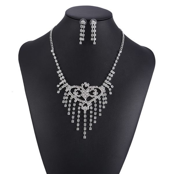 

свадебная вечеринка один комплект ювелирные наборы из бисера цветок листьев головного убора невесты корона бриллиантовые головные уборы для, Silver