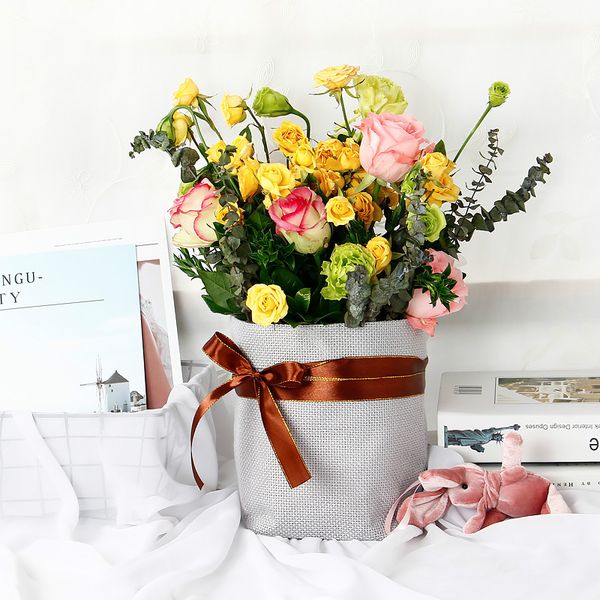 

burlap flower basket hug bucket arrangement rose box bouquet florist gifts packaging boxes rustic wedding engagement diy decor