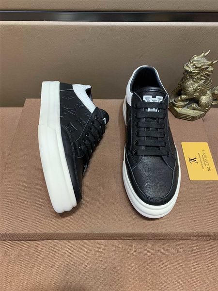 

h11 fashion casual shoes quality leather men's shoes comfortable autumn and winter warm luxury shoes original box packaging zapatos hom, Black