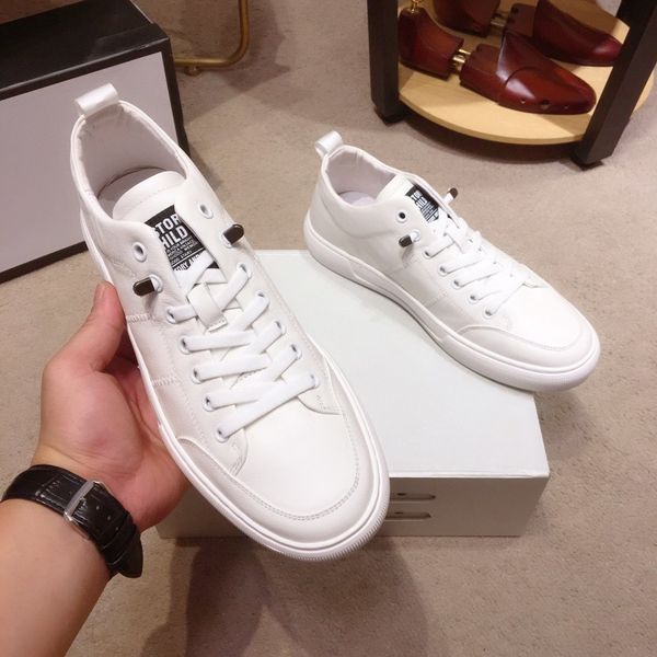 

classic designer shoes white leather designer sneaker brand mens casual bee shoes with box size, Black