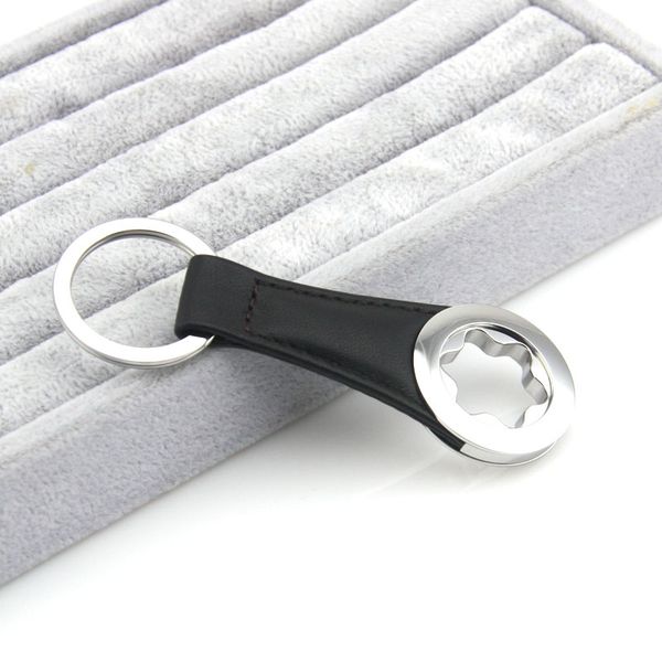 

fashion men keychain famous designer keyring made of leather and stainless steel never change color no have box, Silver
