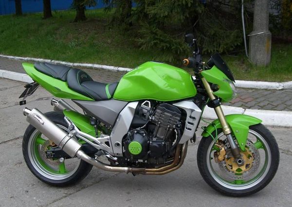 Set di carenature cinesi di alta qualità per Kawasaki Z1000 2003-2006 Z1000 2004 2005 kit di carenature per la riparazione della carrozzeria del motociclo in plastica verde ABS