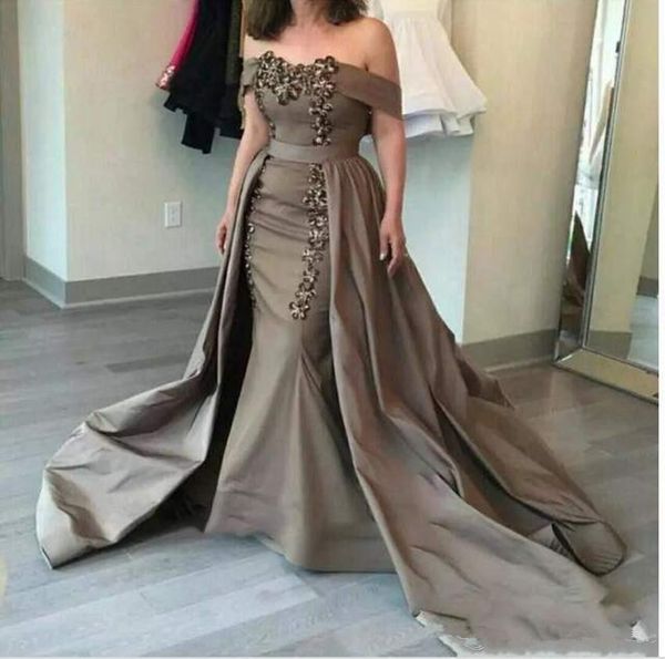 

2019 detachable mother of the bride dresses off-shoulder sashes sequins and appliques mermaid mother dresses formal evening dresses, Black;red