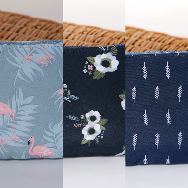 

large capacity storage sanitary napkin storage cute portable aunt towel bag put sanitary napkin monthly small bag coin purse