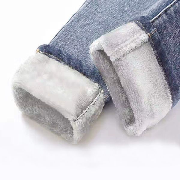 Winterjeans Frauen koreanische High Taille plus Samt Röhrenjeans Frau Neue Denim Streetwear Dicke warme Füße Hosen