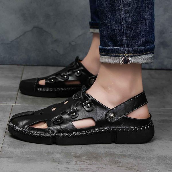 

genuine leather designer riveted sports luxury diamond brand male leisure sandals flip flops outdoor beach casual shoes slipper, Black