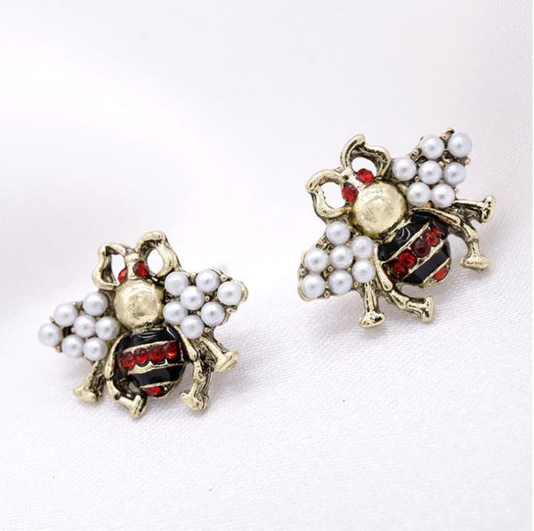 

2020 ladies fashion fire bee earrings cubic zirconia 925 sterling silver stud earrings lady bee shape earring jewelry