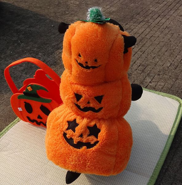 

halloween pet costume autumn and winter europe and the united states funny dog clothes with a hat pumpkin dress