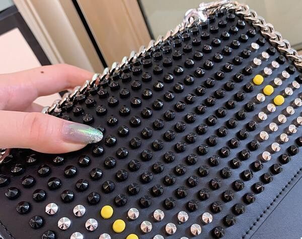 

est brand woman high-end leather small square bag designer studded chain shoulder bag work party fashion coin purse ing