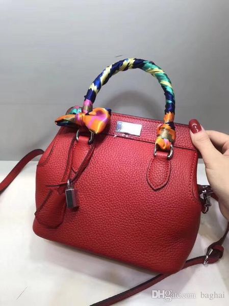 

fashion classics shoulder bagscross bodytoteshandbags brand fashion luxury designer bags famous women hand bill shoulder slant cowhide2y