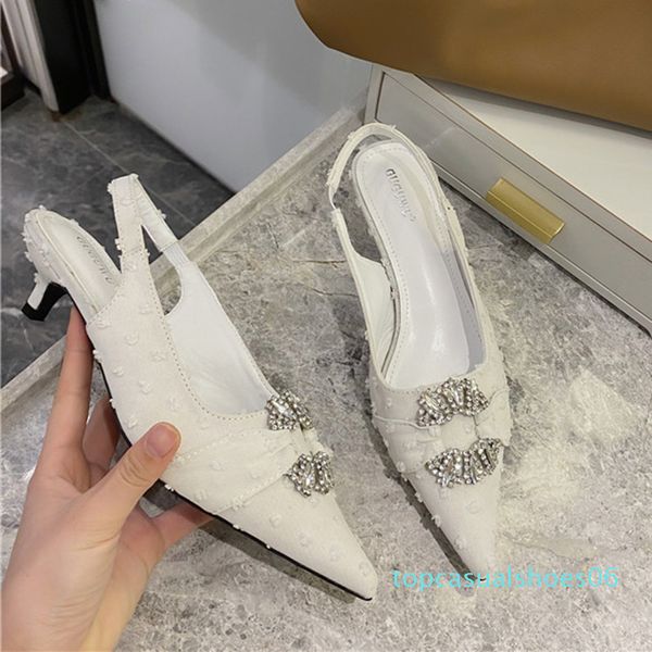 

2020 summer fashion women white black low heels sandals closed toe crystal slingback sandals luxury designer party shoes 06t