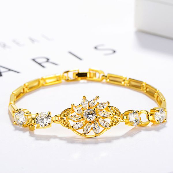

selling europe and america fashion small fresh crystal zircon flower bracelets ladies' watch gold-plated copper creative han, Silver