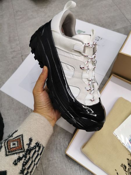 

dhl 2020 platform new fashion designer sneakers retro basketball men's shoes triple rubber outsole style two04, Red;white