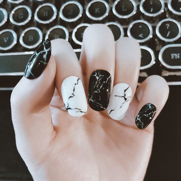 

24 pcs smooth marble false nails long square full designed nails with glue sticker for ladies press on full nail tips, Red;gold