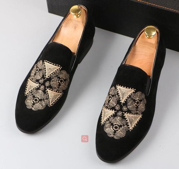 

new arrival mens banquet prom wear velvet leather shoes embroidery slip on driving shoe black summer breathable loafers sapatos
