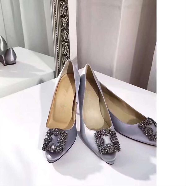 

2019 authentic cowhide luxury designer high heeled boat shoes spring autumn bar banquet woman shoes metal buckle heel shoes luxury, Black