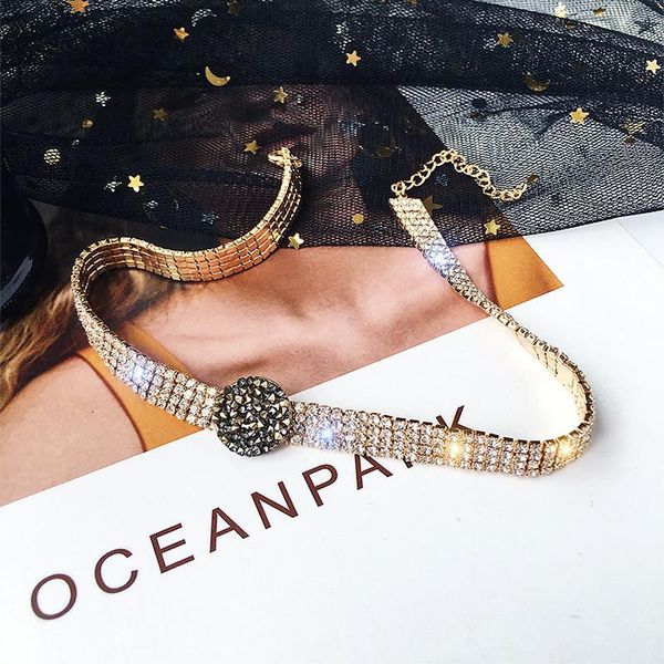 

2020 designer full diamond pearl necklace neck chain neck chain ins net red neck jewelry short neckband necklace female clavicle chain, Golden;silver