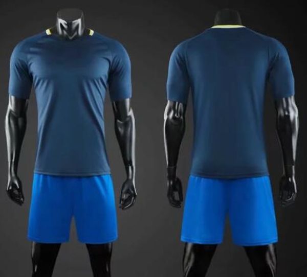 Da loja on-line de vestuário de futebol personalizado Jersey personalizado conjuntos com esportes malha Desempenho Shorts Uniformes vestuário kits de Homens Desportos