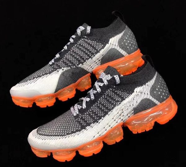 

Calçados de Ginástica e Outdoor sportshoes98