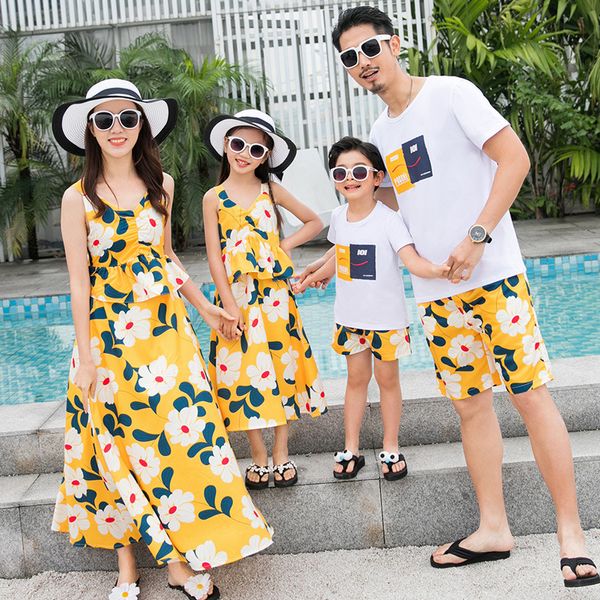 

family matching clothes father mother daughter son mommy and me korean beach dress tshirts pants couple family look outfits 74, Blue