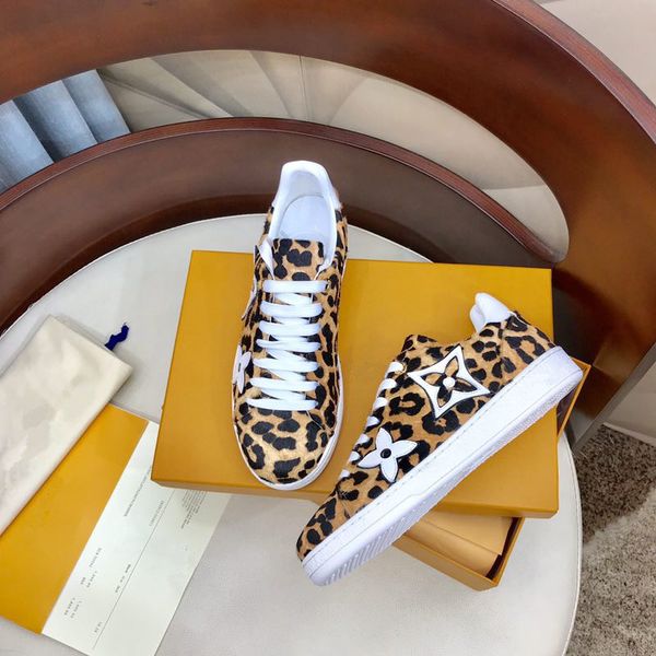 

fashion designer speed trainer sock shoes women triple black white red glitter volt mens trainers runners casual sports sneakers dc19081401