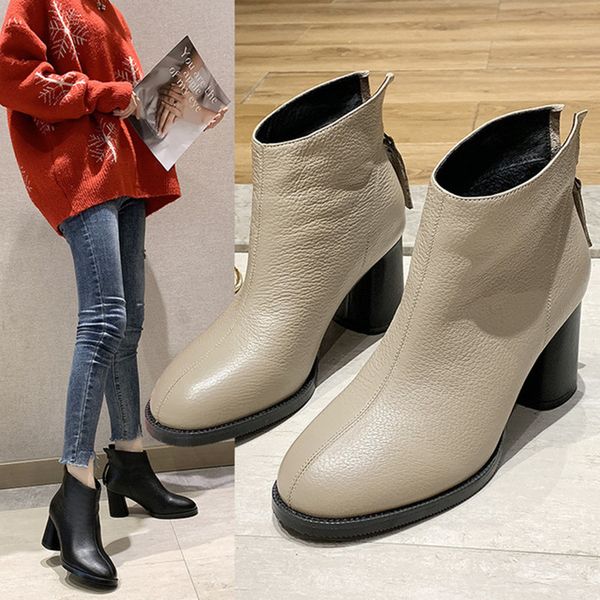 

booties female 2019 autumn and winter new women's leather boots plus velvet thickening with women's boots to keep warm casual, Black