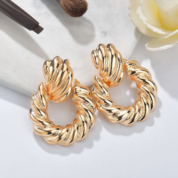 

2019 new design metal gold silver geometric round circle twisted drop earrings for women girl party wedding jewelry brincos gift