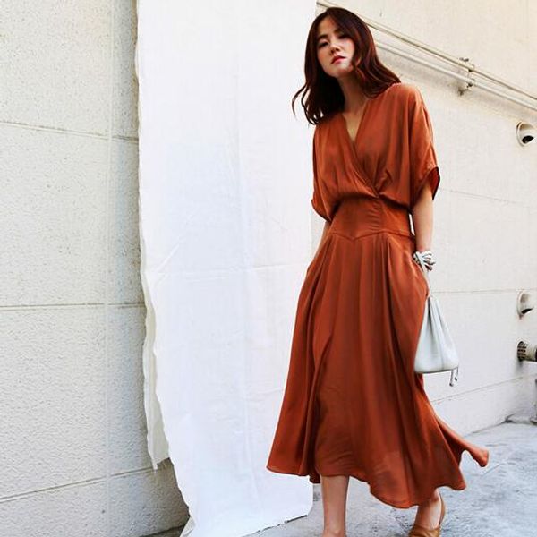 

2018 Summer Sexy V-Neck Batwing Sleeve Dress Women Casual Dress High Waist Femme Dress DF270