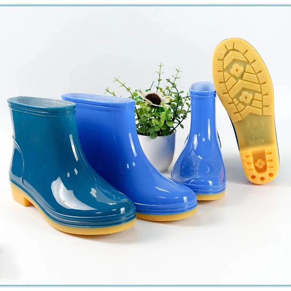 

women's solid color cloth short rain shoes soft thick bottomed rain shoes anti-slip wear-resistant boots snow boots, Black