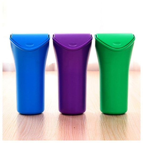 

small hanging trash creative design mini car plastic trash box automobile storage box good quality wholesale 4 5cy h1