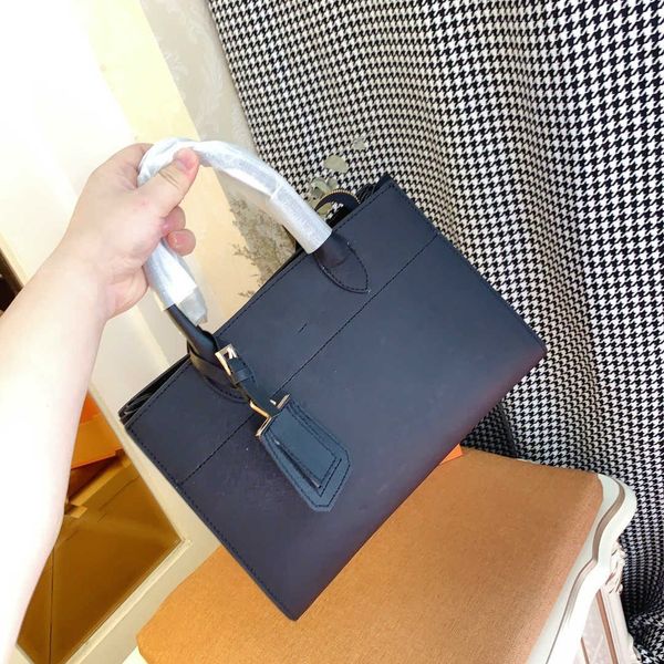 

fashion shoulder bag messenger bag married bride bags