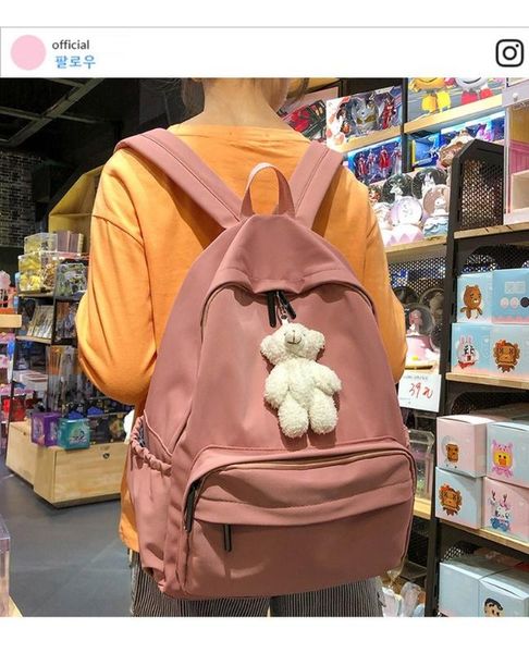 

2020 new women's shoulder bag solid color waterproof large capacity travel bag fashion casual backpack ladies