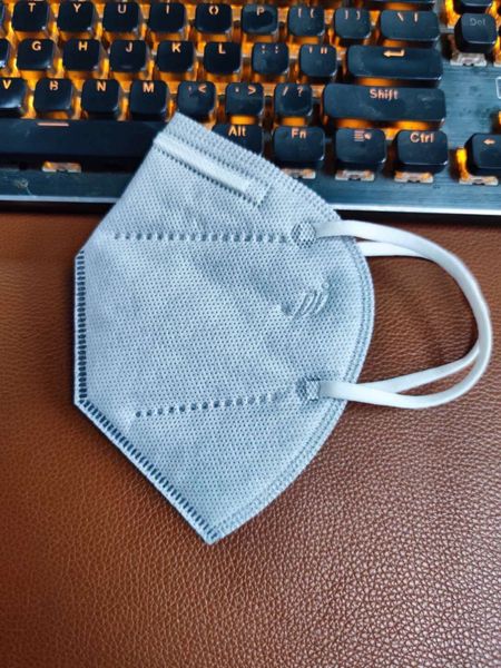 

в наличии kn95 маска с дыхательным клапаном фильтр pm2. 5 маска ffp2 7339044 многоразовая противотуманная пылезащитная дышащая складная маск